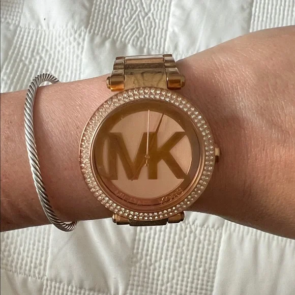 Michael Kors Rose Gold Watch with Crystal Bezel Michael Kors Womens Quartz Watch MK-5403 Rose Gold Mother Of  main image 3